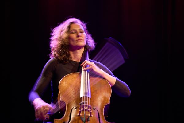 Klaus Paier & Asja Valcic im Porgy & Bess. 20. Internationales Akkordeonfestival. Wien, Österreich. 15. März 2019.