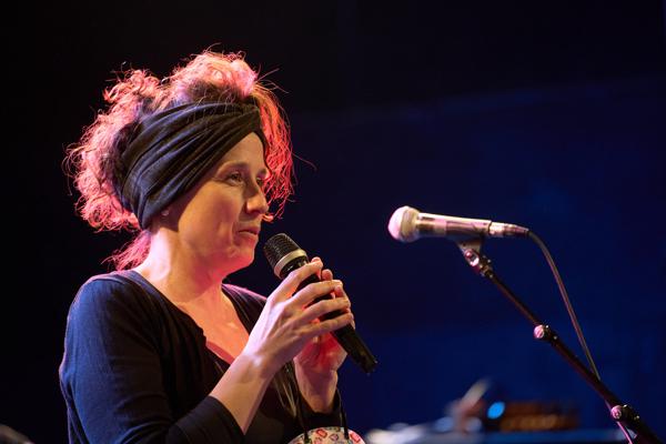 Alicia Edelweiss im Porgy & Bess. 23. Internationales Akkordeon Festival 2022. Wien, Österreich. 28. Februar 2022. Foto: Nico Kaiser