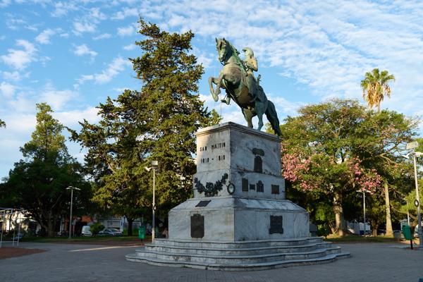 Plaza San Martín. Victoria, Argentina. 2020.