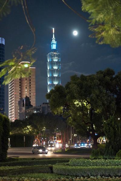 Taipei 101. Taipei, Taiwan. 2019.